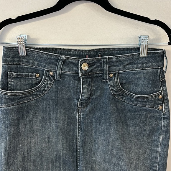 RW & Co Y2K jean skirt - Picture 3 of 9